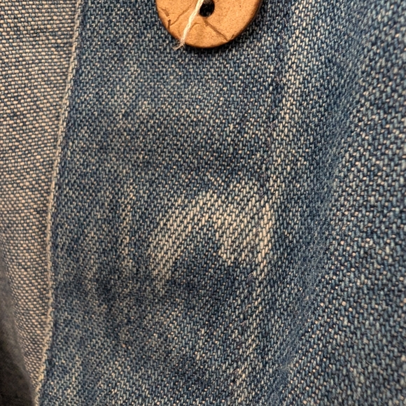 Vintage Embroidered Women's Denim Button Down Shirt Winter Mountains Size Large - Picture 6 of 6